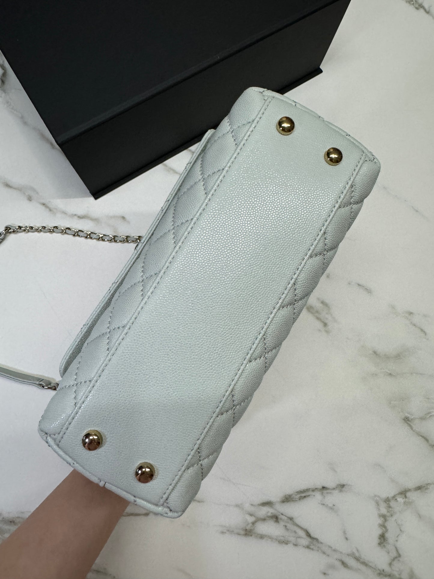 CHANEL Cocohandle 冰川藍 24P Small