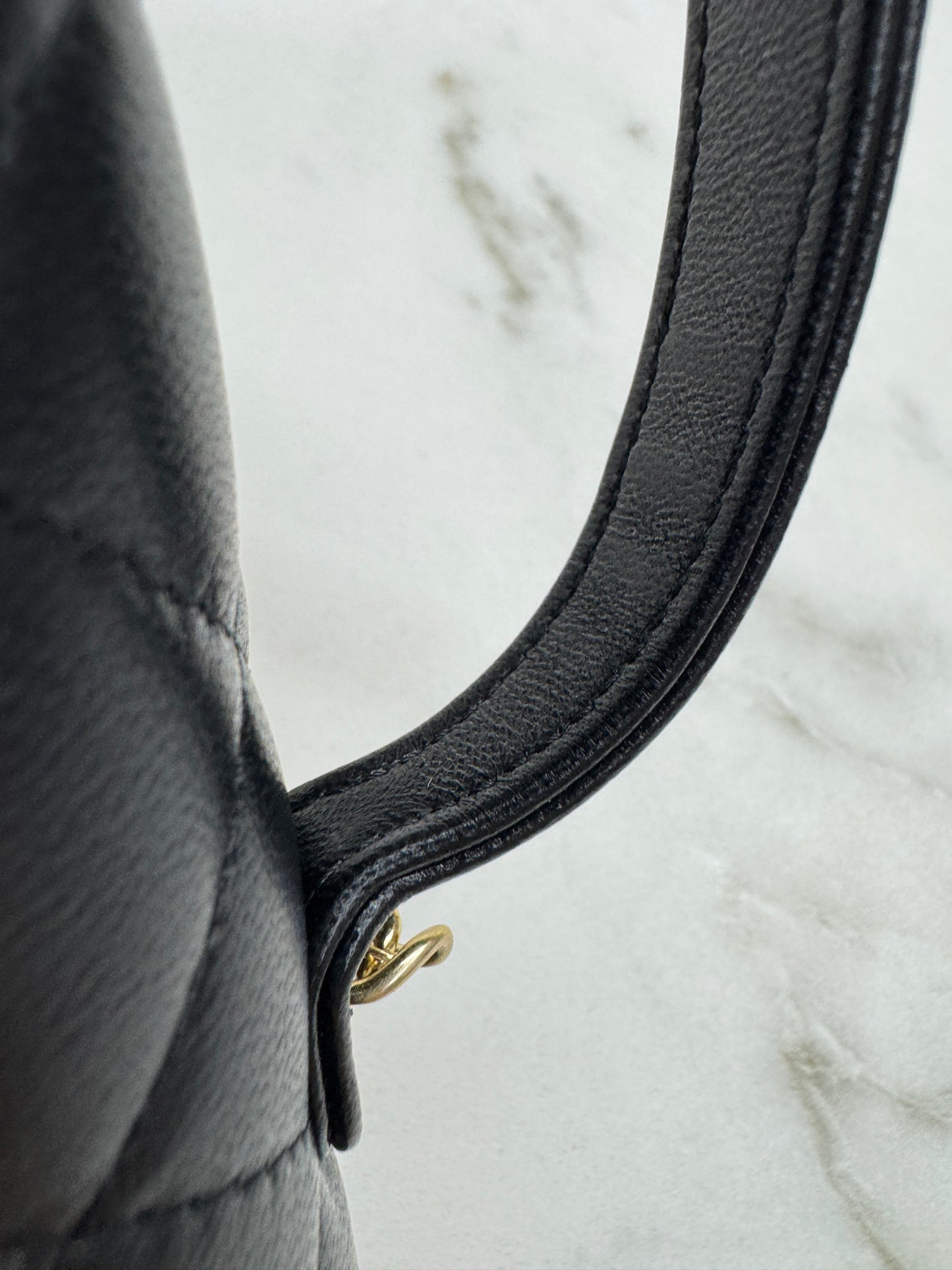 CHANEL 25B 手柄郵差 Wallet on Chain