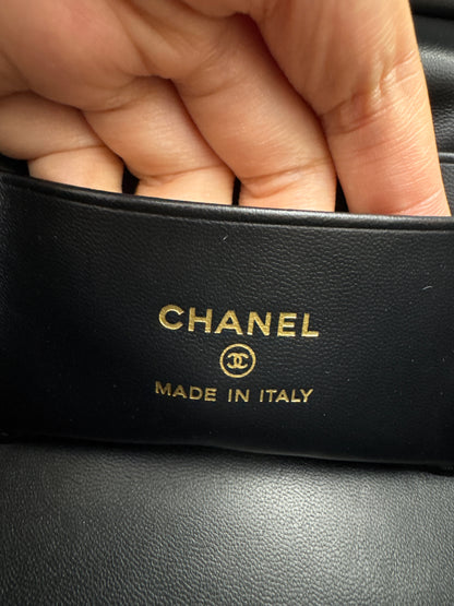 CHANEL 26B 新版腰線LP盒子包 Vanity