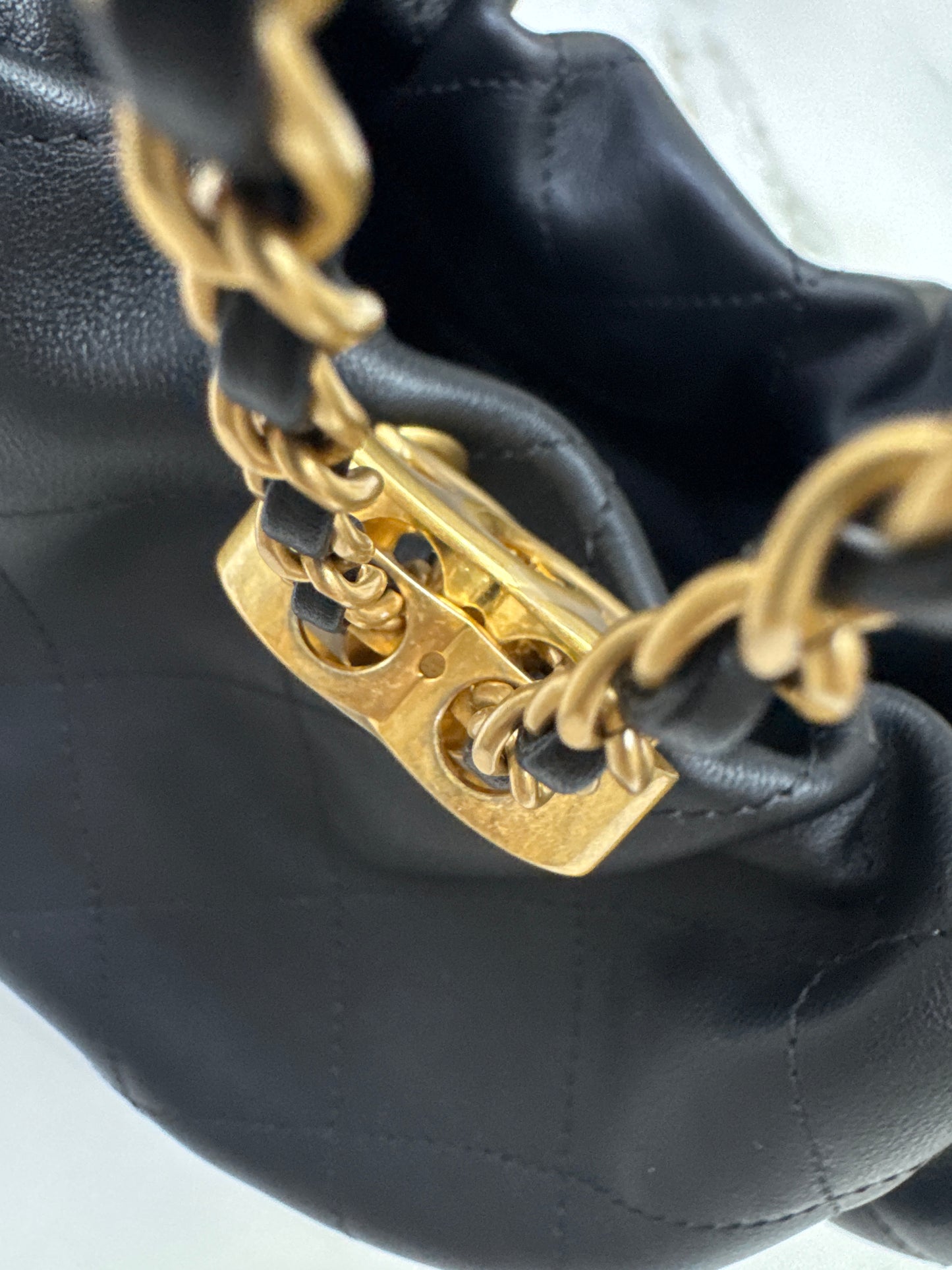 CHANEL 26C Hobo Small 黑色