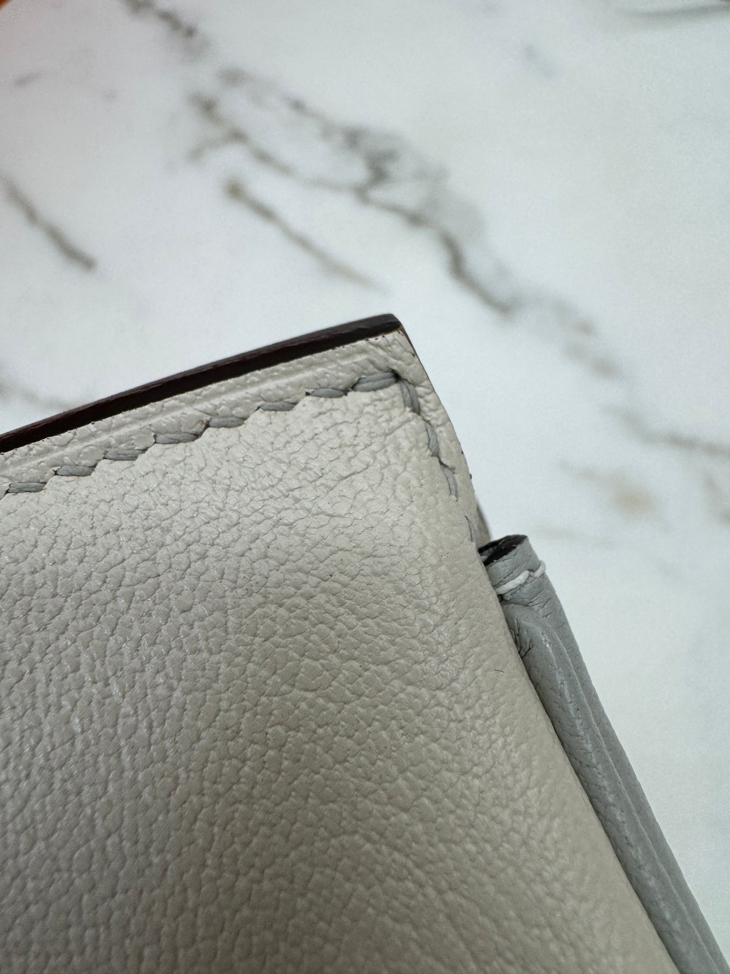 HERMES Birkin 30 SO 珍珠灰拼奶昔白山羊皮 拉絲銀扣 Chevre Mysore Gris Pearl x Craie