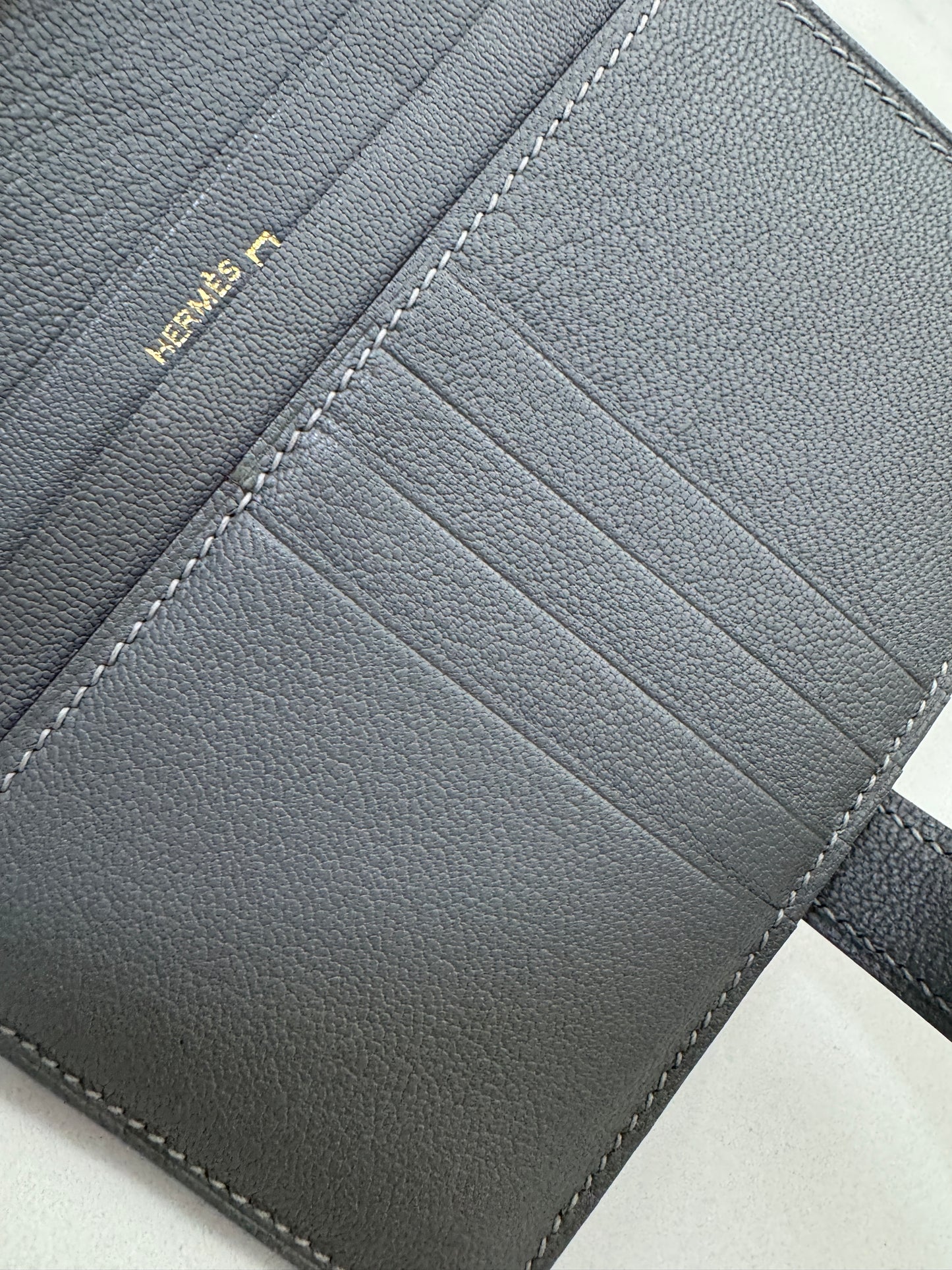 HERMES Bearn Compact Wallet 鱷魚皮珍珠灰金扣 Gris Perle Crocodile GHW