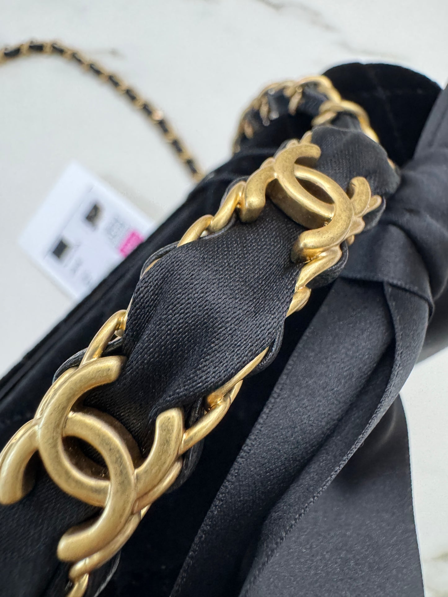 CHANEL 25K 蝴蝶結絲絨 Mini CF Top Handle