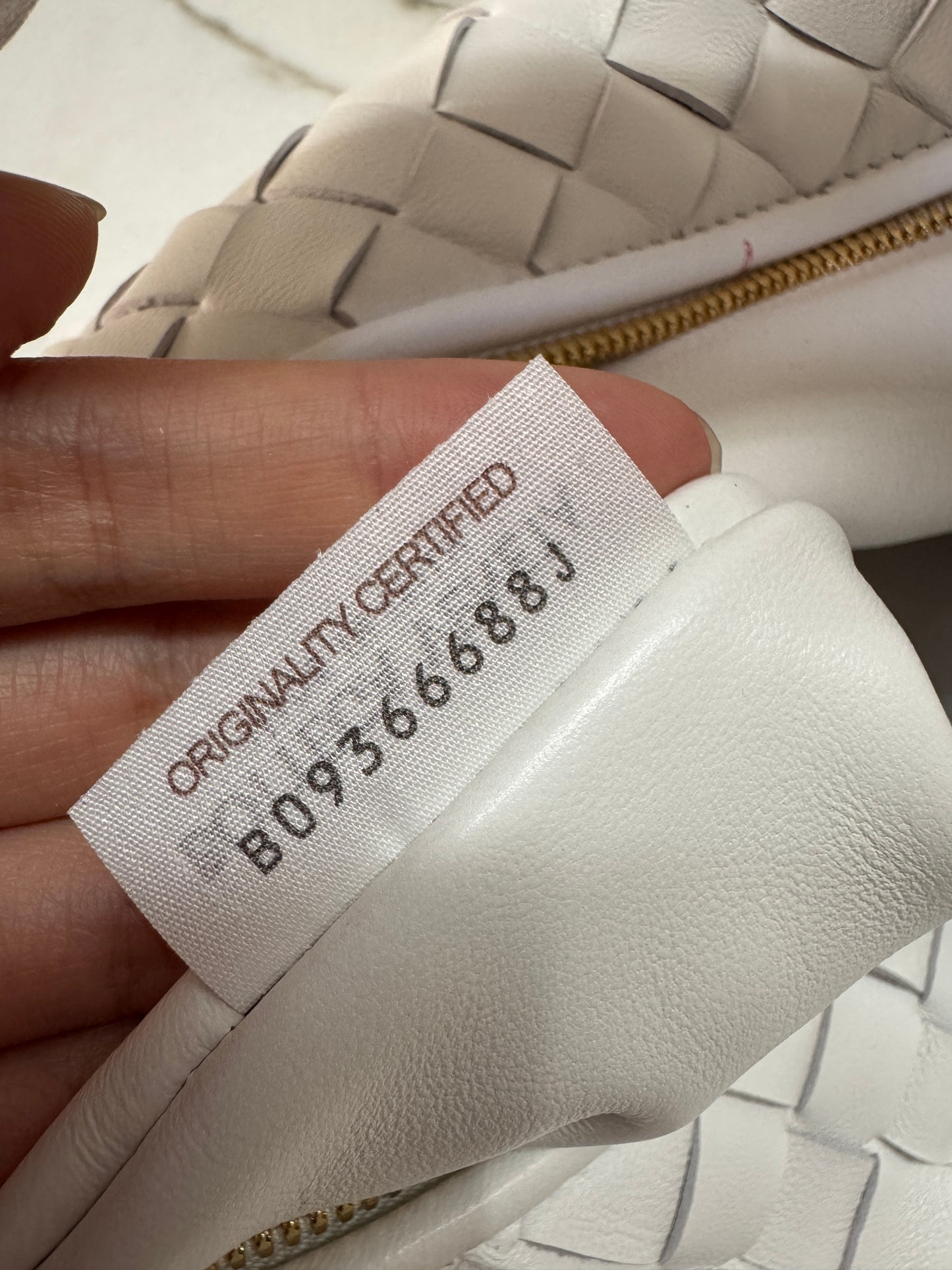 BV Jodie Small 白色