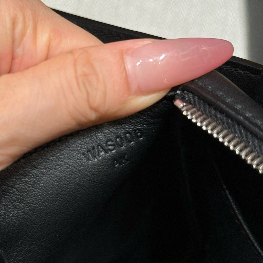 HERMES Mini Lindy Touch 拼鱷魚皮 黑色銀扣 noir