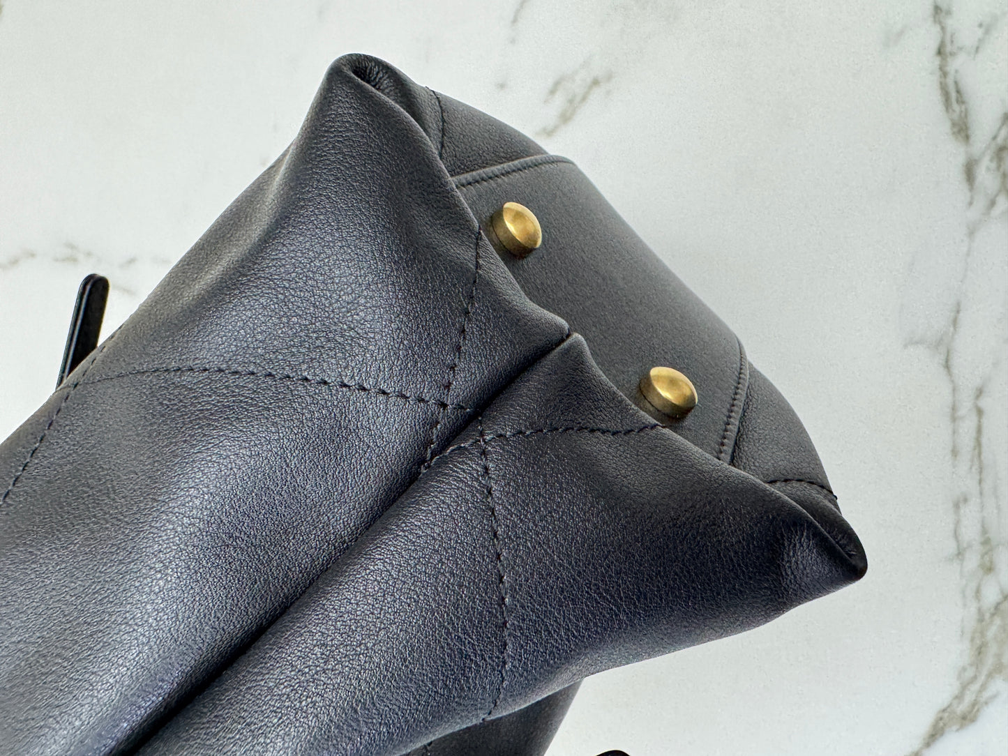 CHANEL 25S Shopping Bag Small