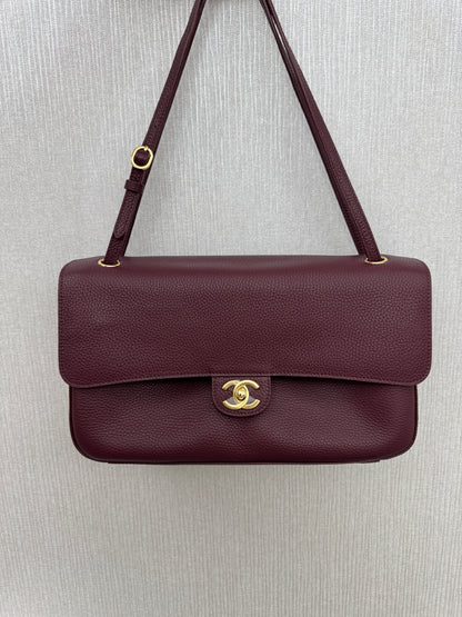 CHANEL 26S Maxi Flap Bag Small 酒紅色金扣 Burgundy GHW