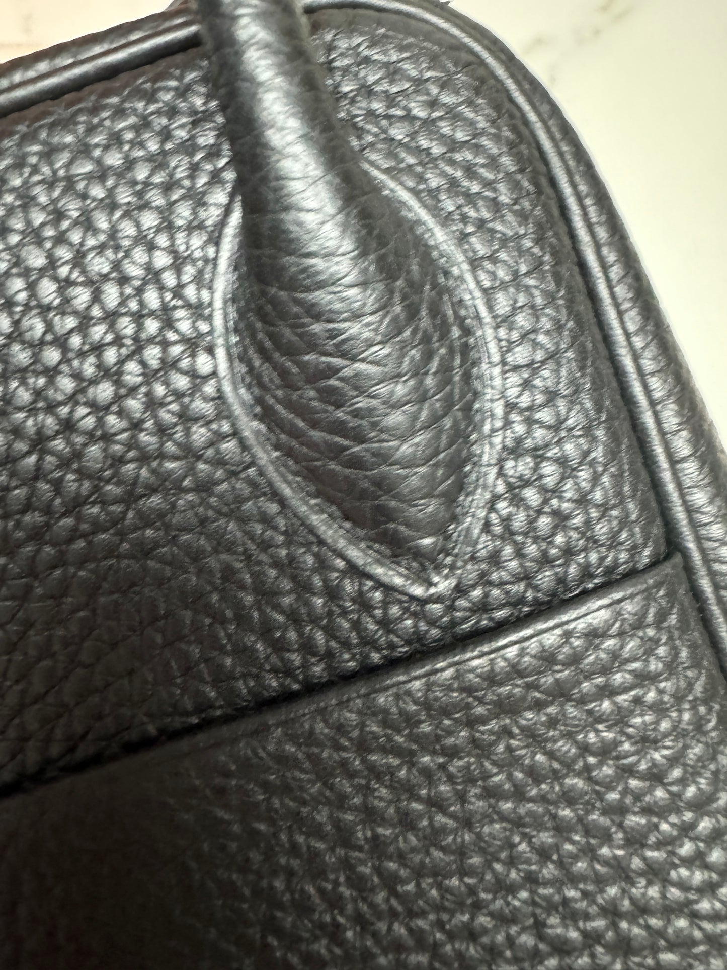 HERMES Lindy26 黑色金扣 TC