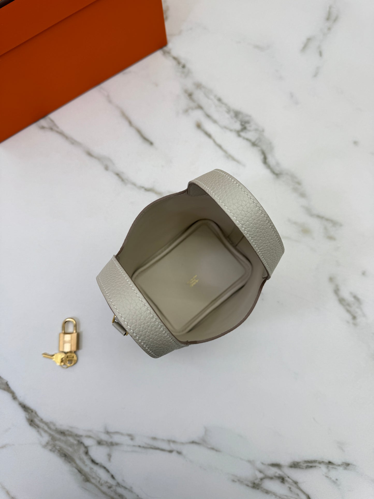 HERMES Picotin Lock 14 奶昔白金扣 TC Craie GHW