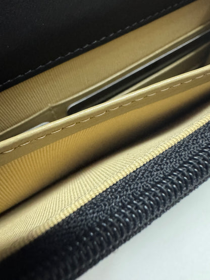 CHANEL woc 24A 琺瑯調節扣 羊皮 黑