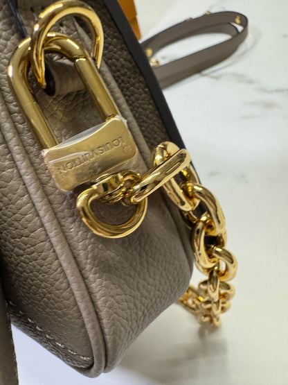 LV Pochette Metis 大象灰