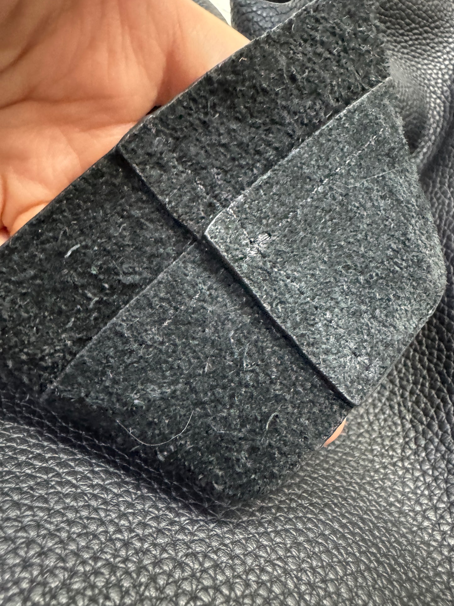 THE ROW Bindle Three Black