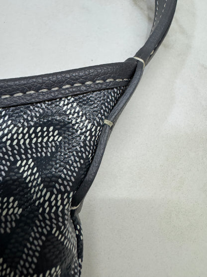 GOYARD 灰色Hobo 紅色小愛心