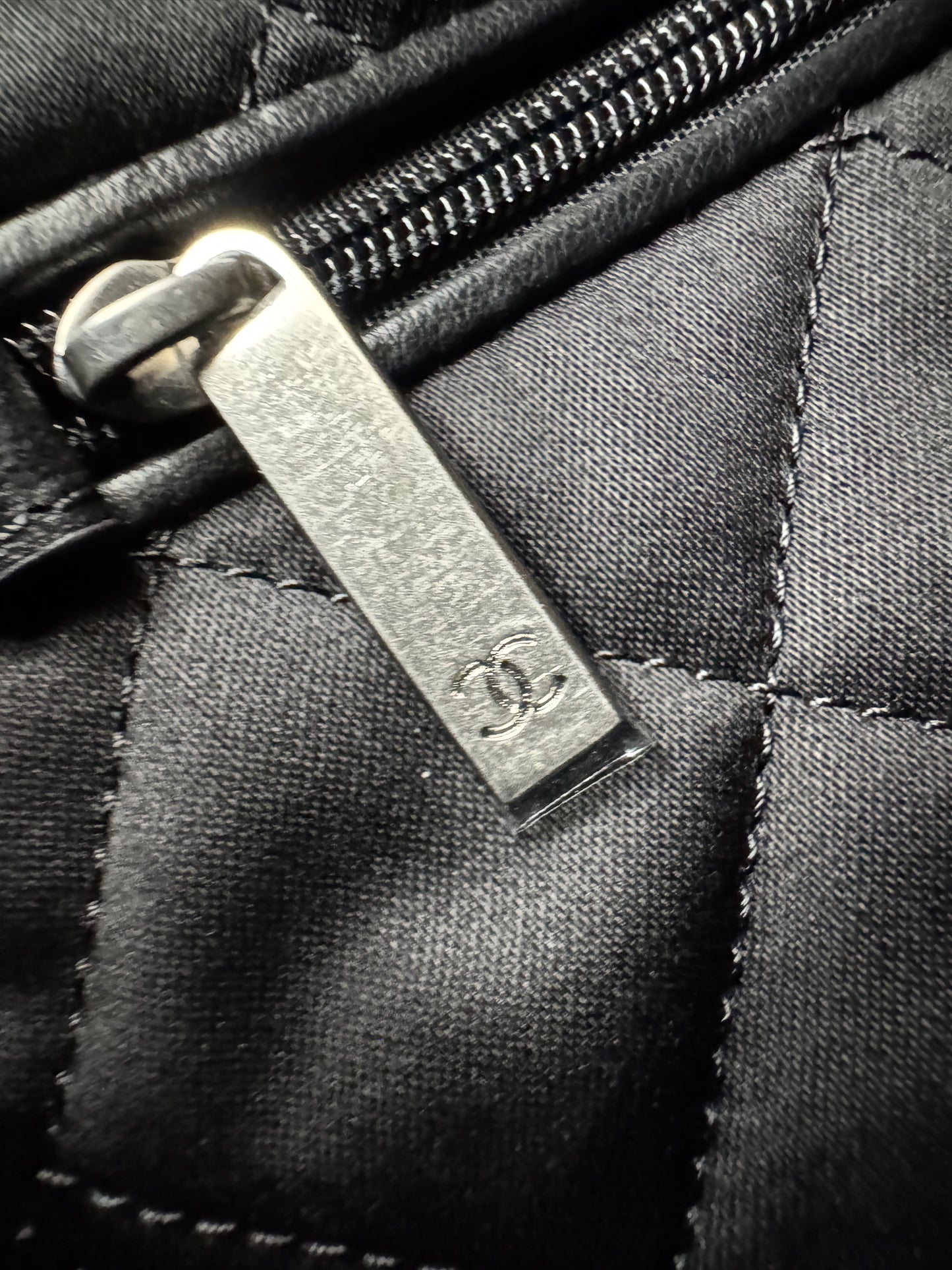 CHANEL 22Bag Backpack 黑銀 Black PHW