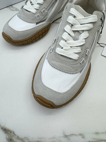 DIOR Tech 網紗運動鞋