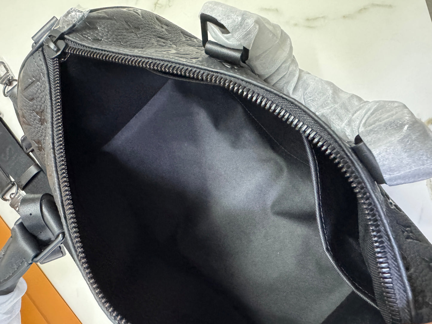 LV Keepall 35 全皮黑