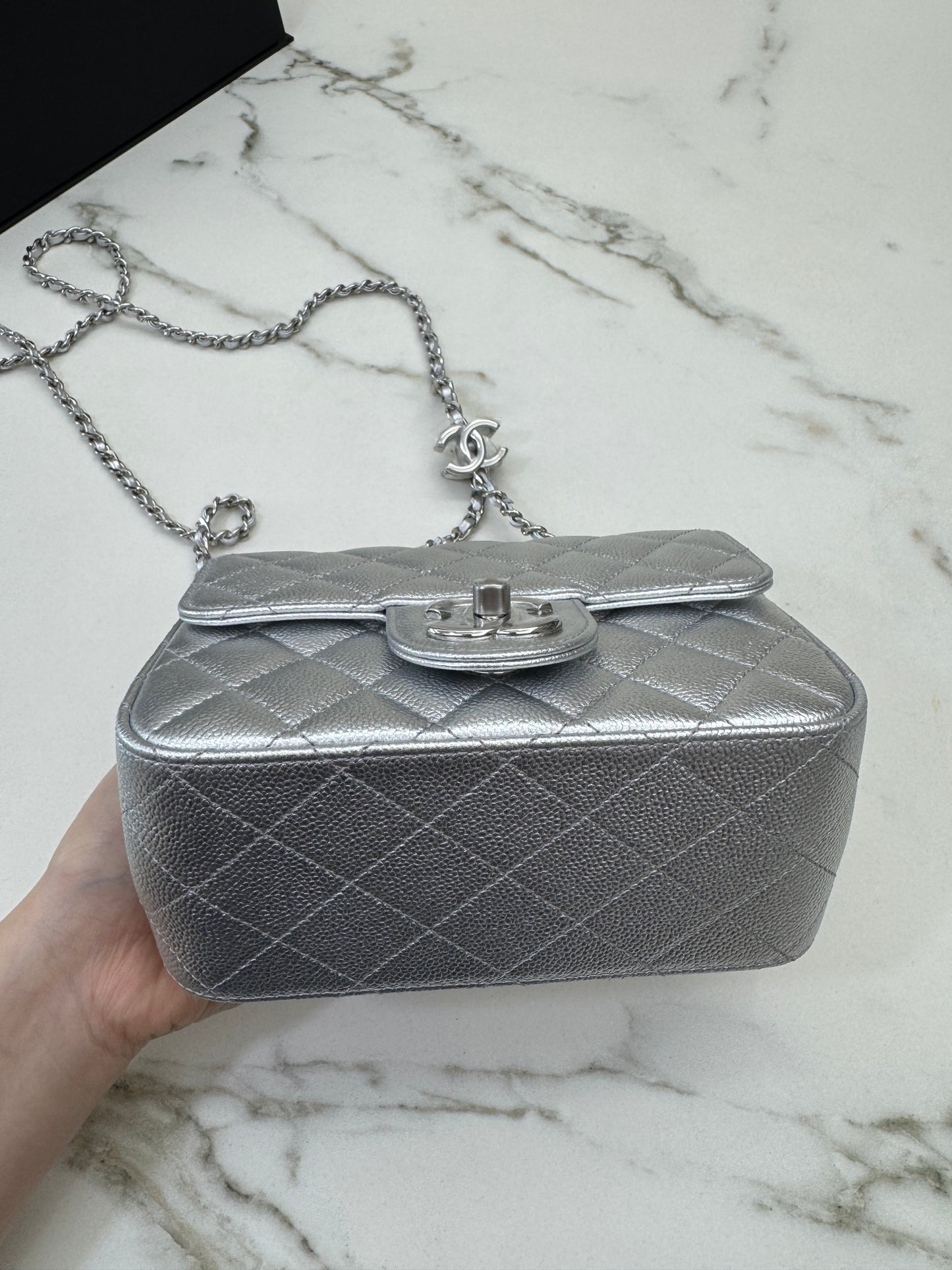 CHANEL 25B調節扣 銀色方胖子 Mini CF Square Caviar Calfskin