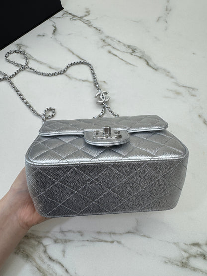 CHANEL 25B調節扣 銀色方胖子 Mini CF Square Caviar Calfskin