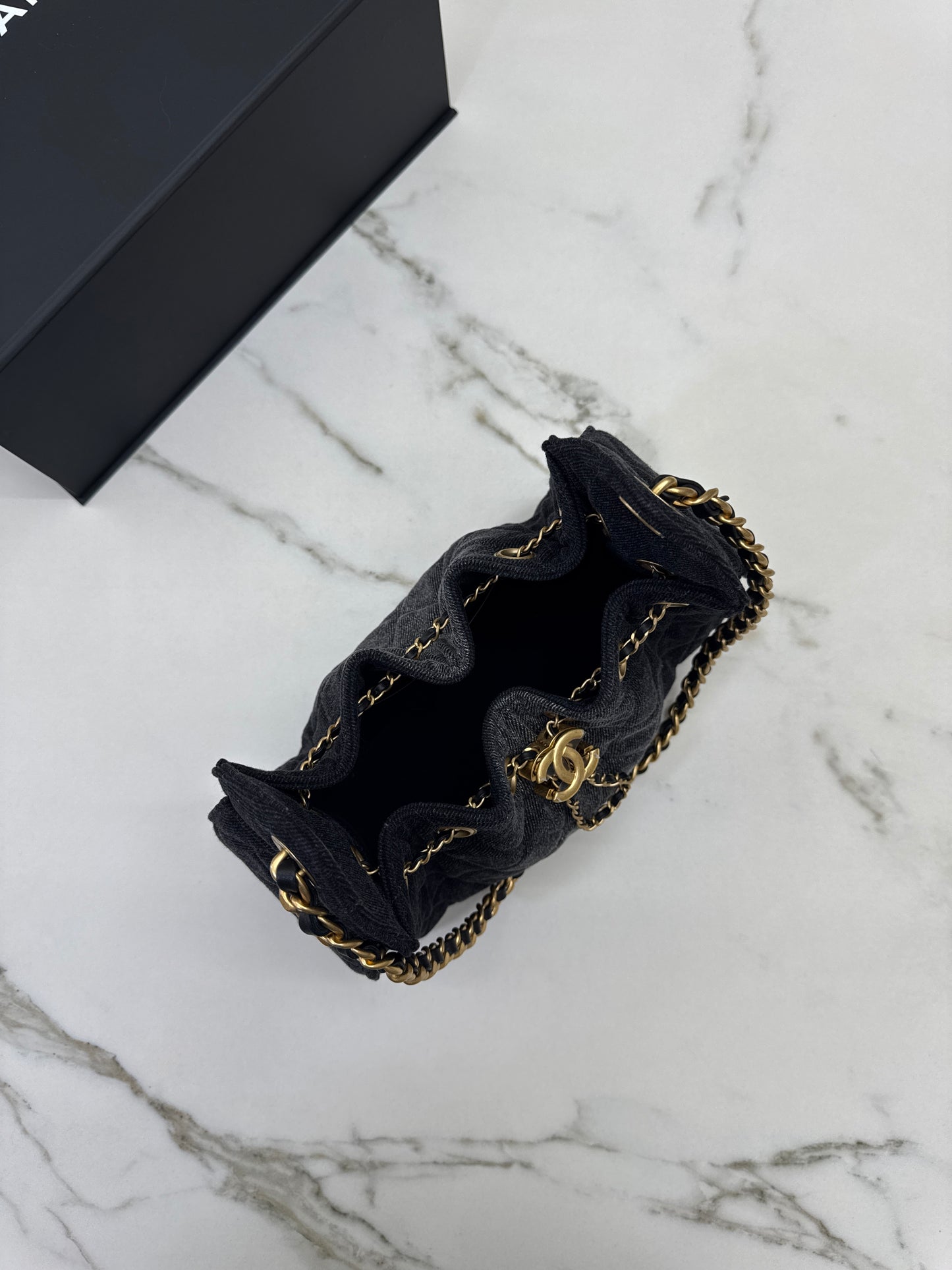 CHANEL Mini 25 Bag 黑牛仔26C