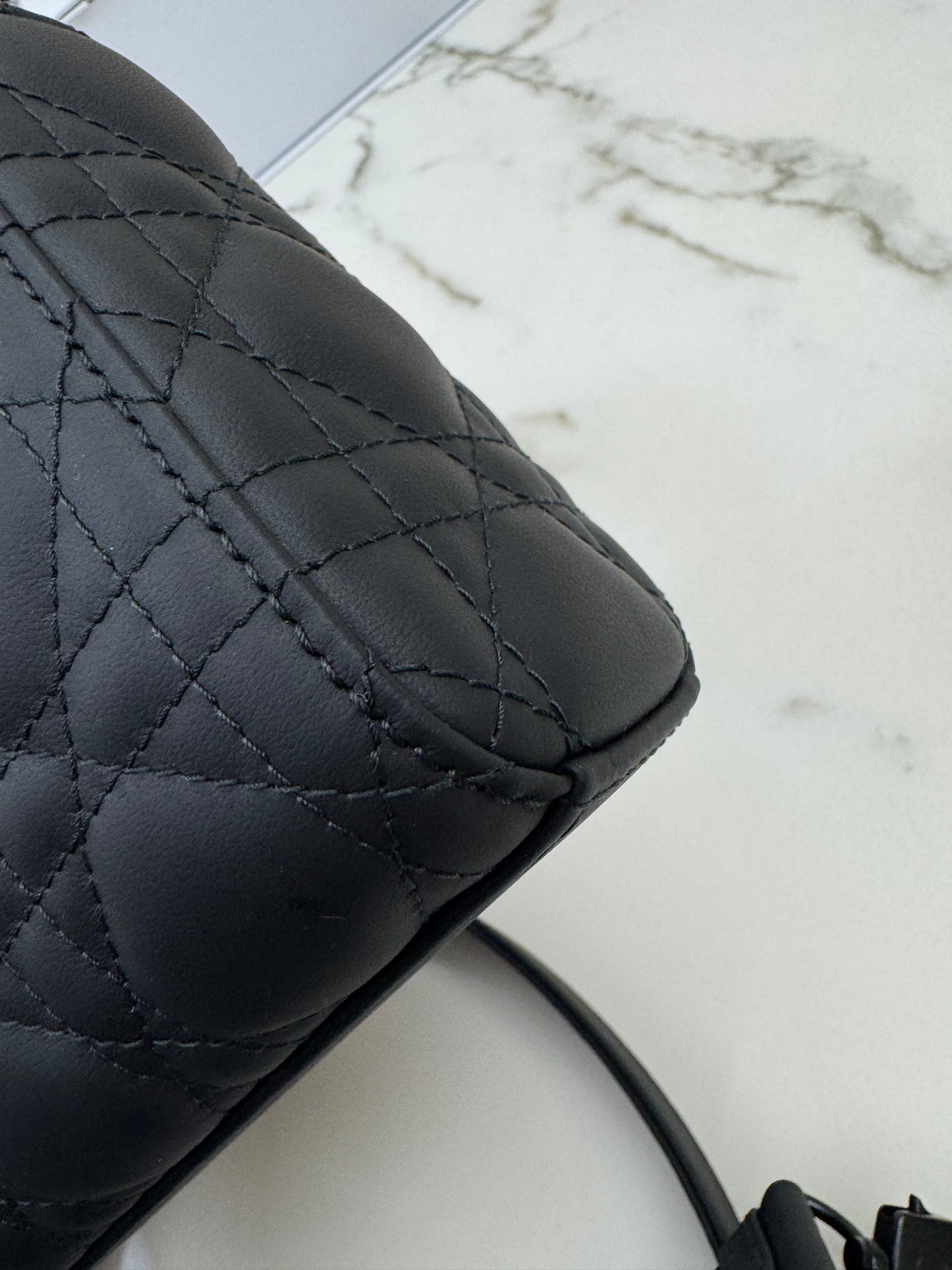DIOR D-joy Small Matte Black