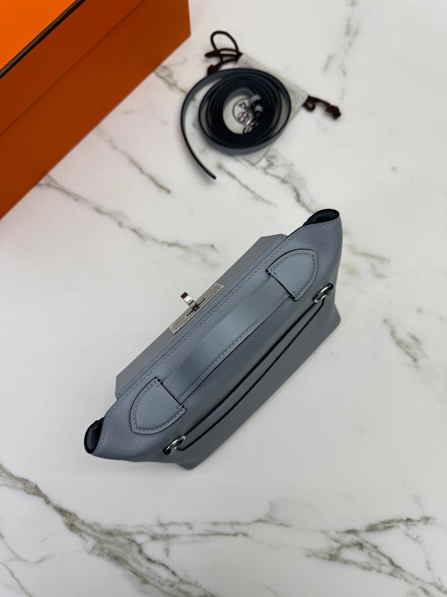 HERMES Mini 2424 木偶灰銀扣 Evercolor Gris Platin PHW