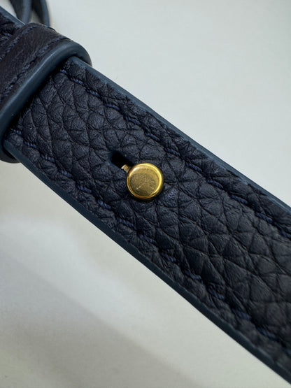 LORO PIANA Extra Pocket 19 海軍藍金扣