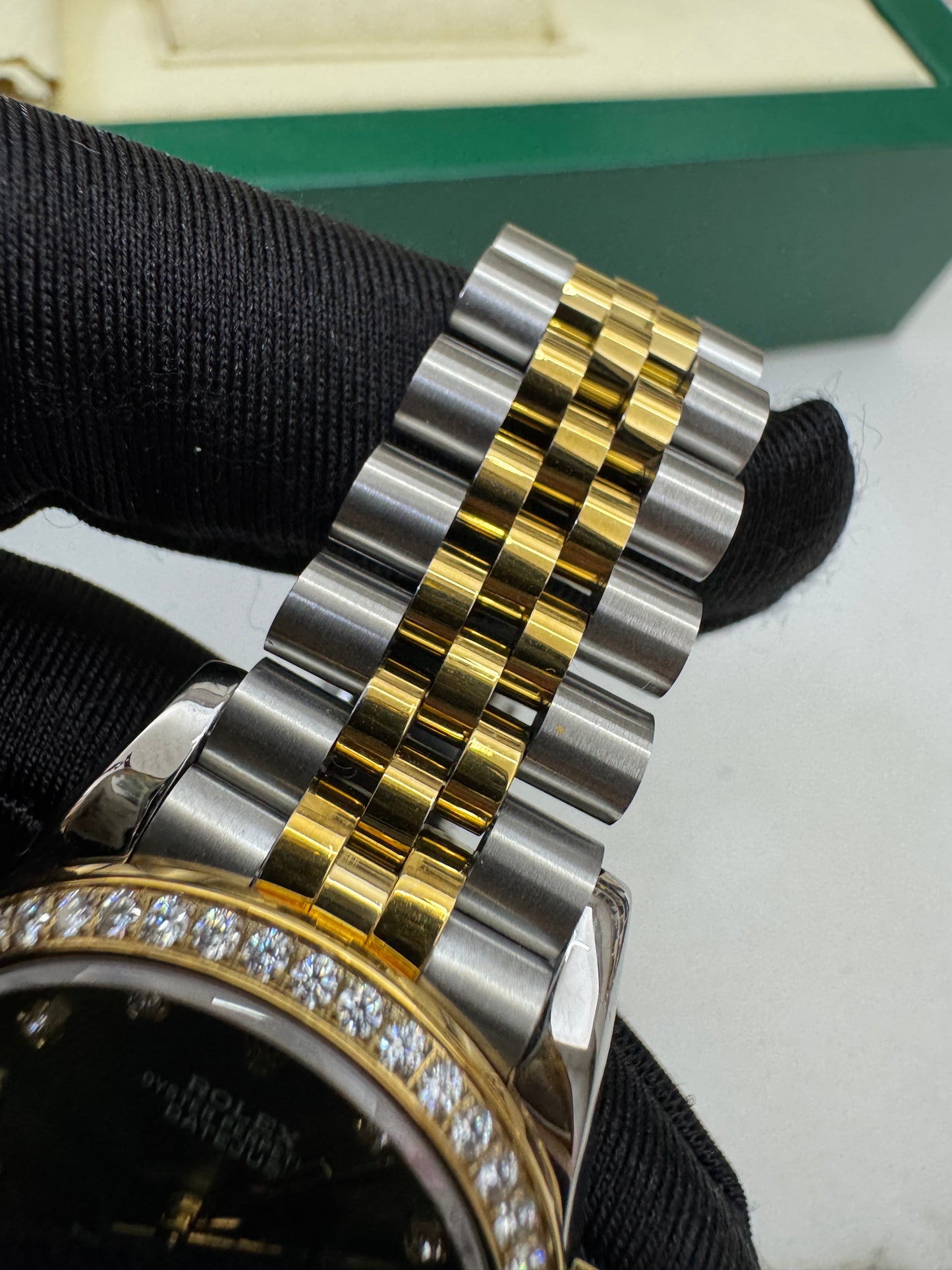 ROLEX Date Just 31mm 橄欖綠鑽圈鑽盤 真鑽版