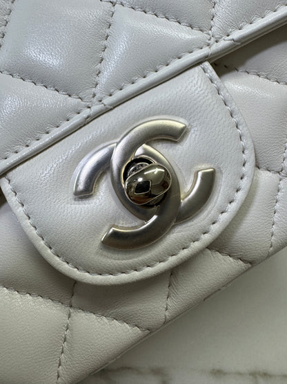 CHANEL 23A水鑽手柄 Mini CF Handle 白色