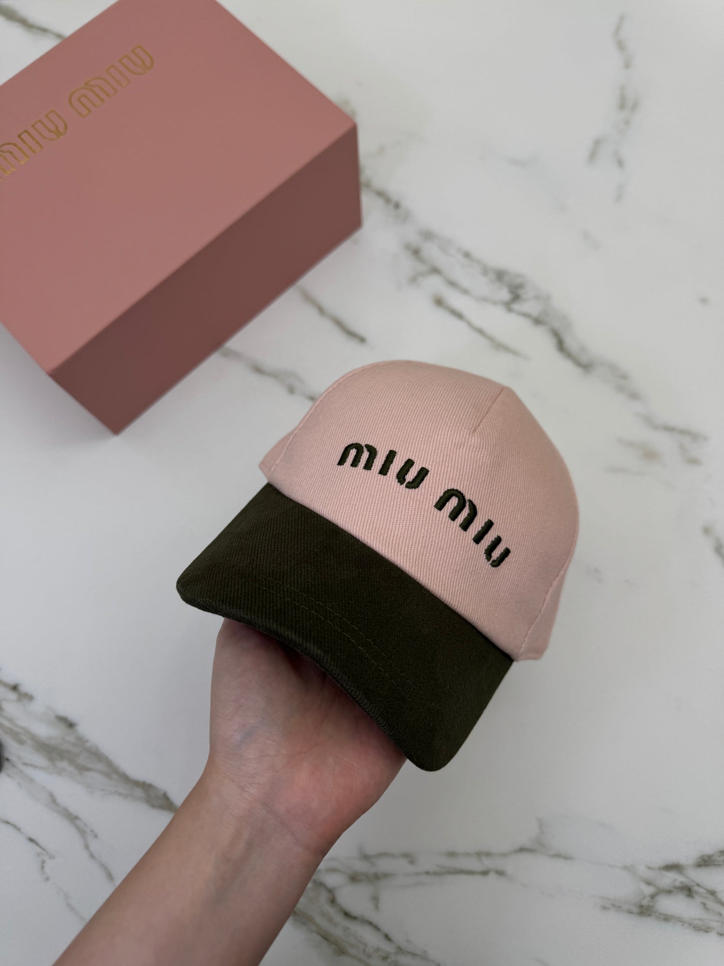 MIU MIU 粉紅拼卡其綠棒球帽