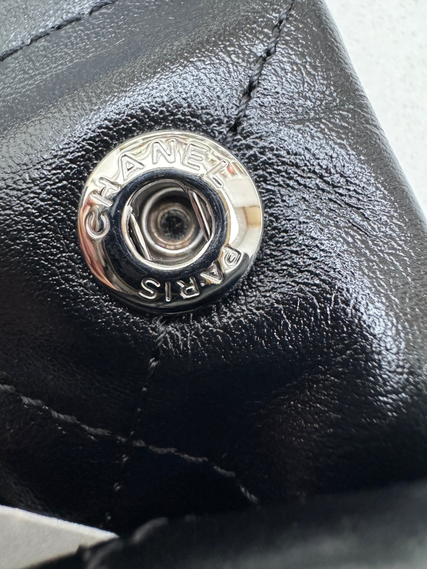 CHANEL 22Bag 黑銀 Small