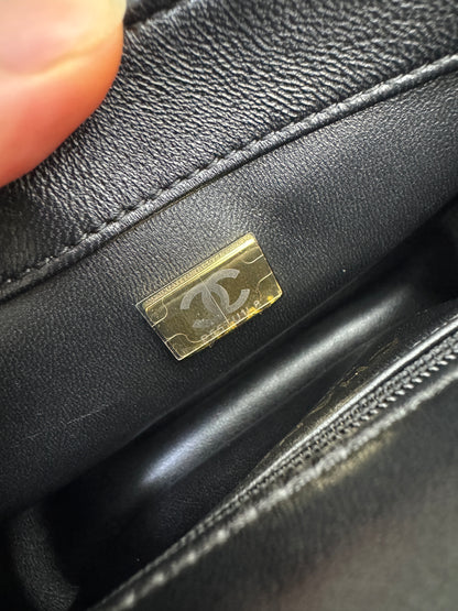 CHANEL 25P 愛心金球羊皮 黑色