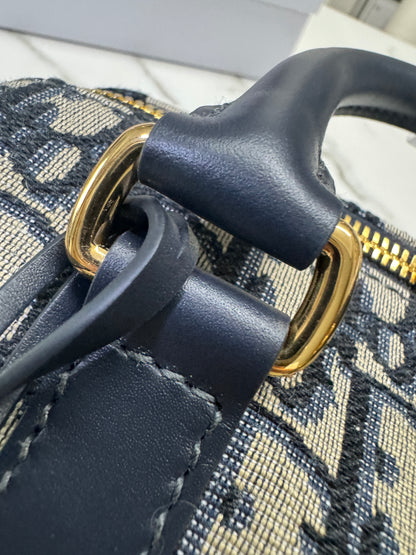 DIOR Groove 20cm 小號