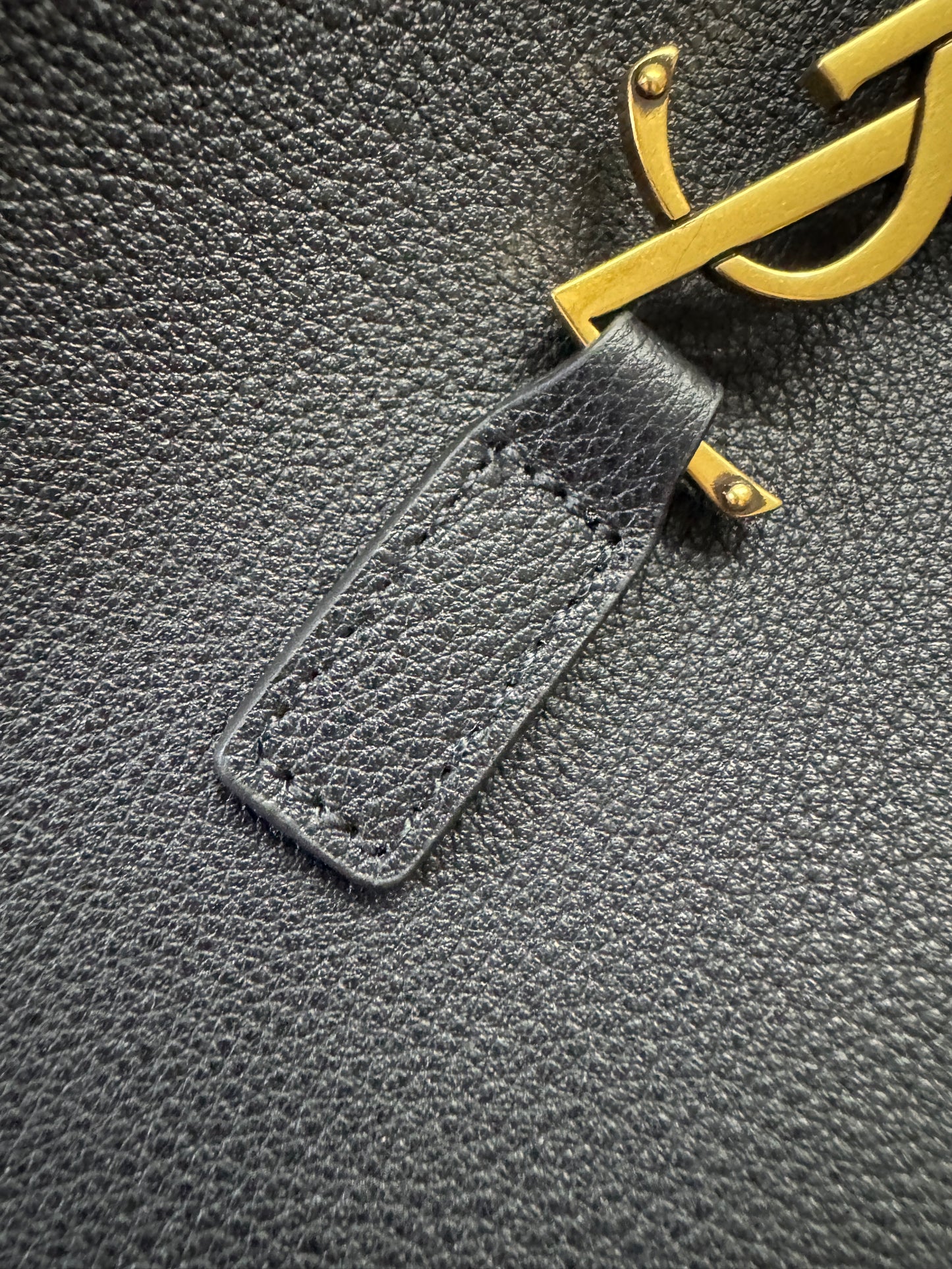 YSL LE 5 A 7 Hobo Small Black