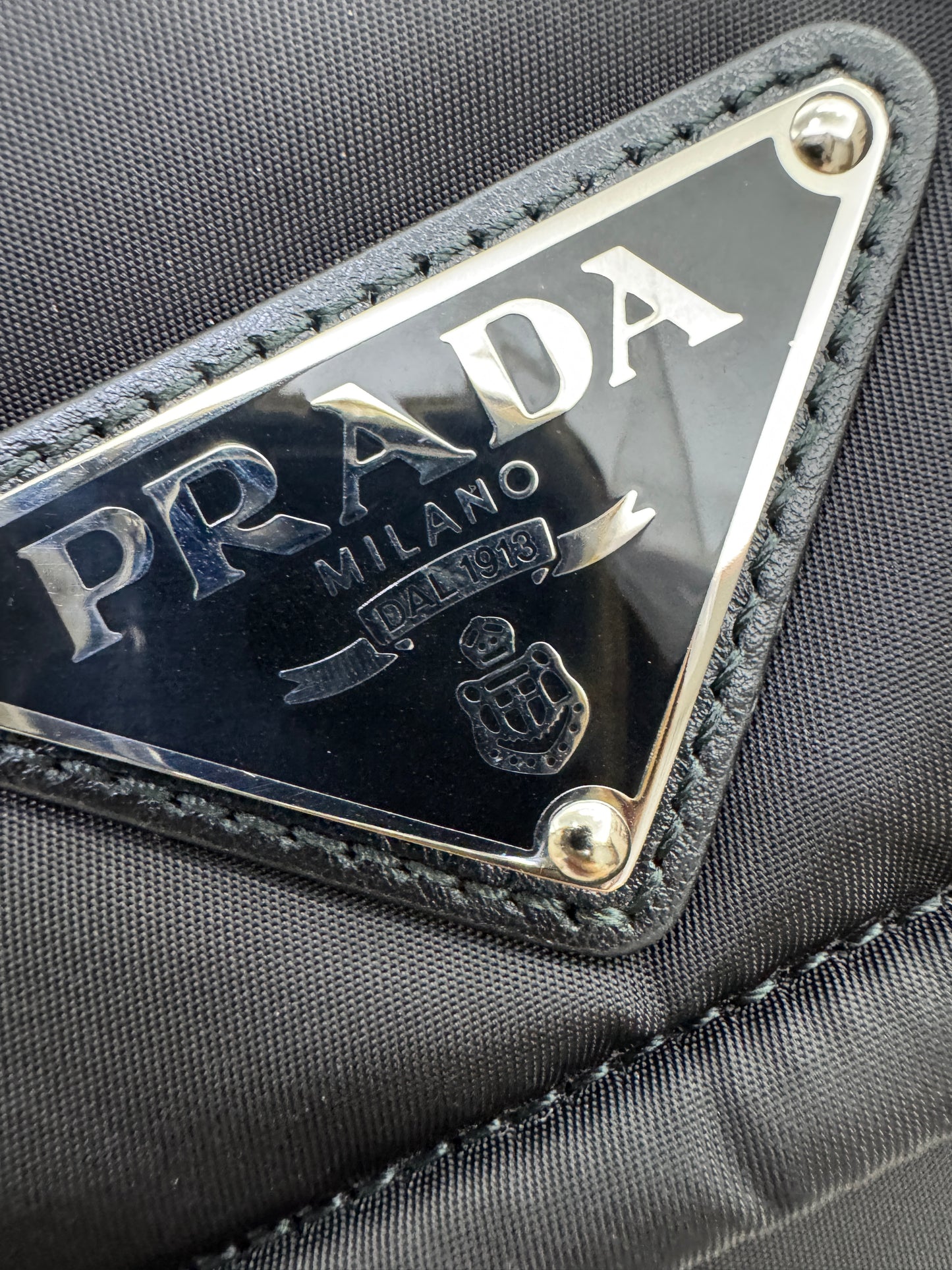 PRADA Cini 郵差包黑色 Medium