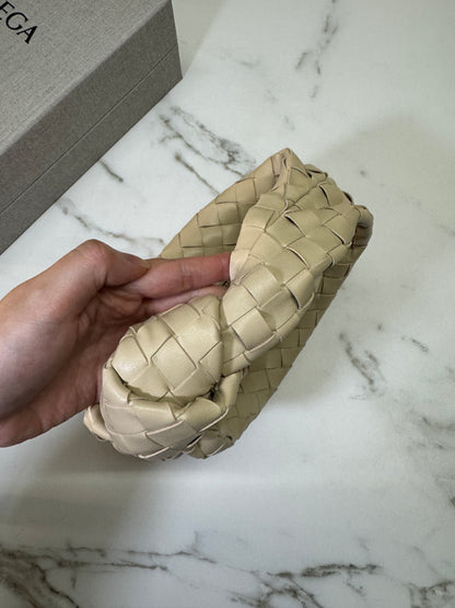 BV Mini Jodie 燕麥色 Porridge