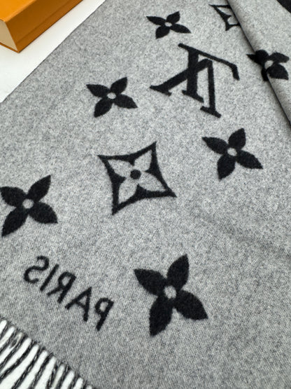 LV Reykjavik Scarf 100% Cashmere Black