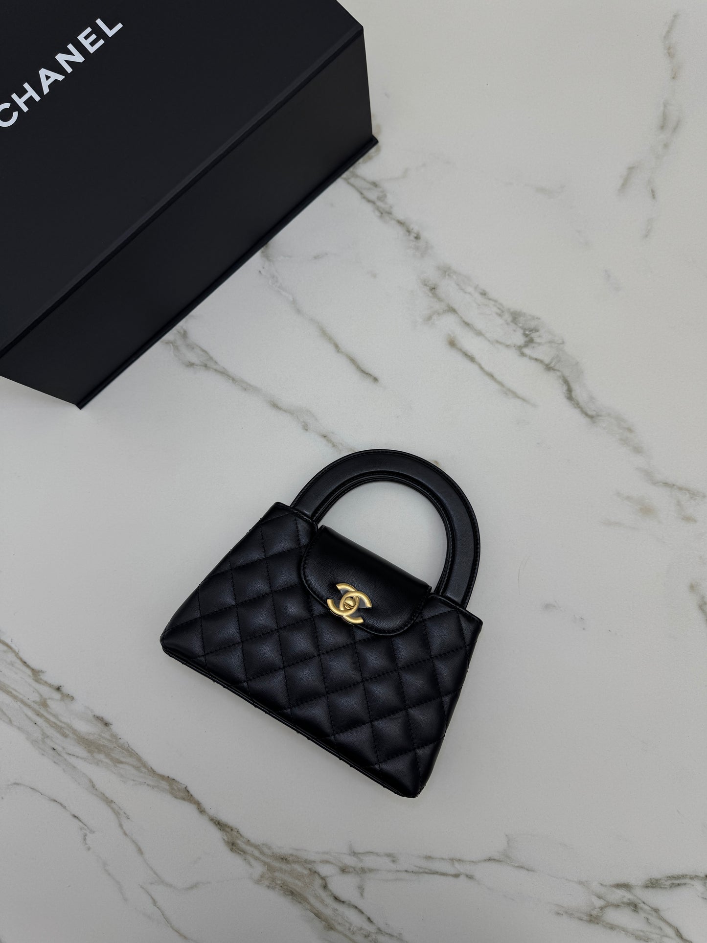 CHANEL Kelly 小羊皮 Lambskin