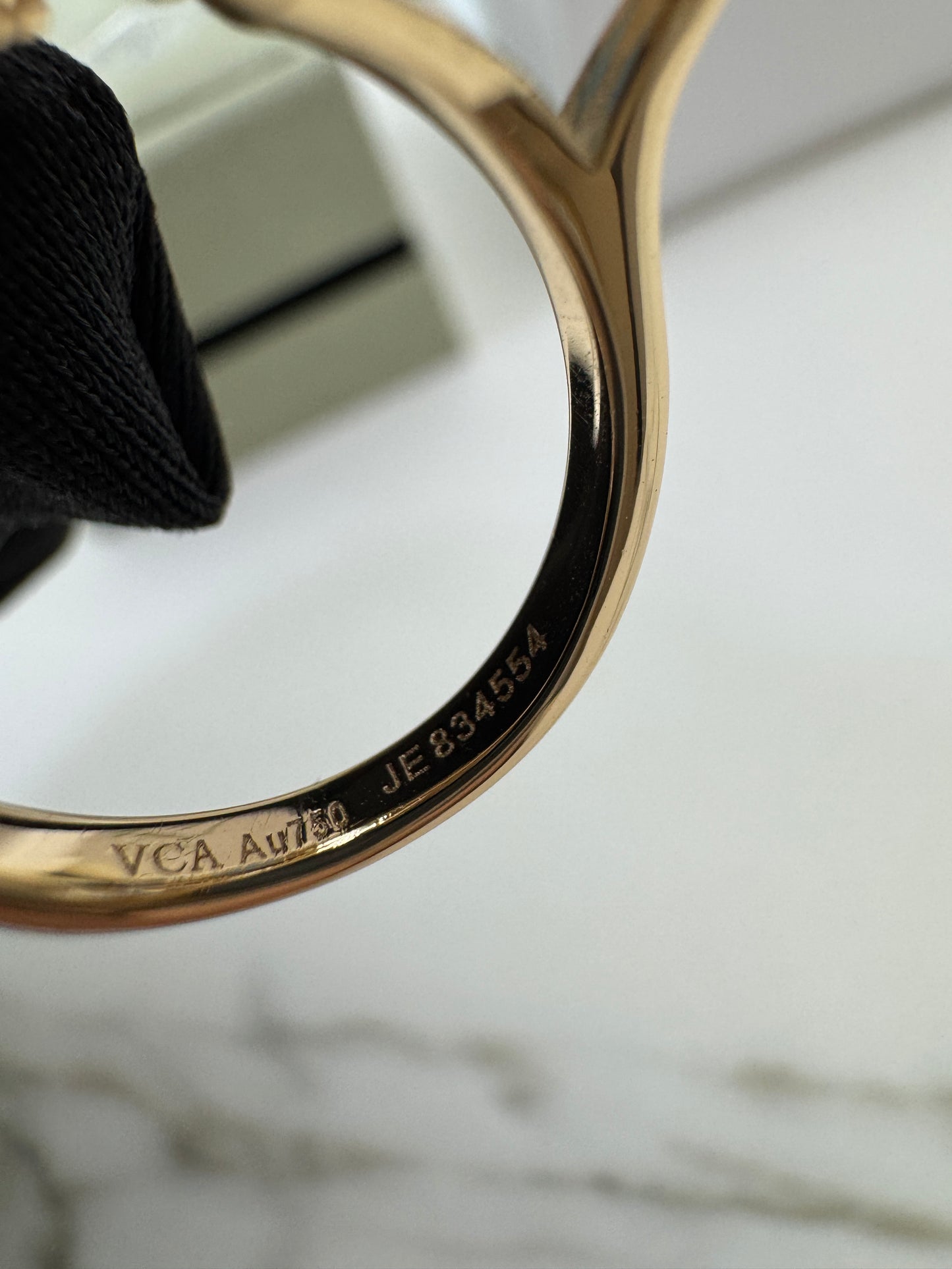 VCA Lucky Spring Ring 蝴蝶指間戒