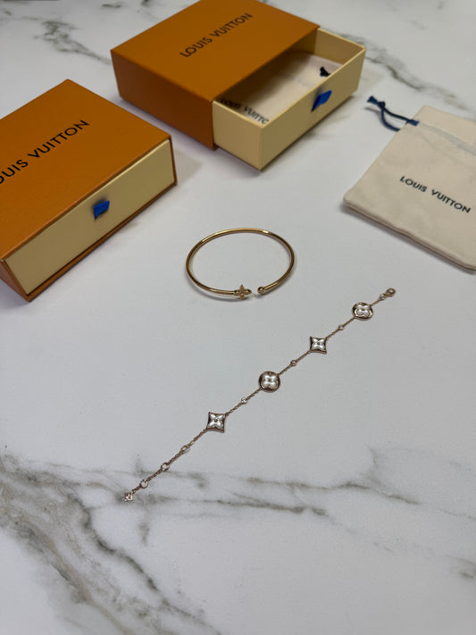 LV Flower Blossom 玫瑰金白貝母 手鏈