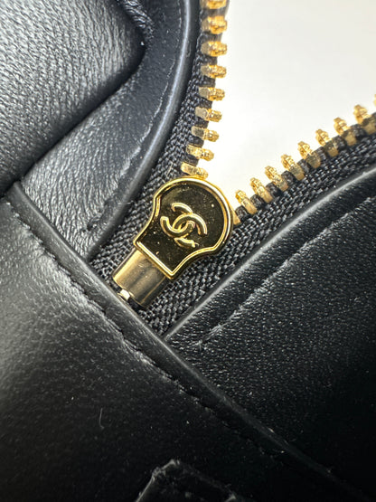 CHANEL 26A 鱷魚壓紋LP盒子 黑色￼