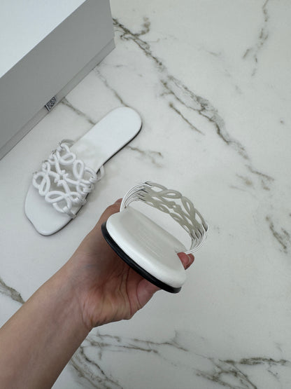 LOEWE Anagram 拖鞋