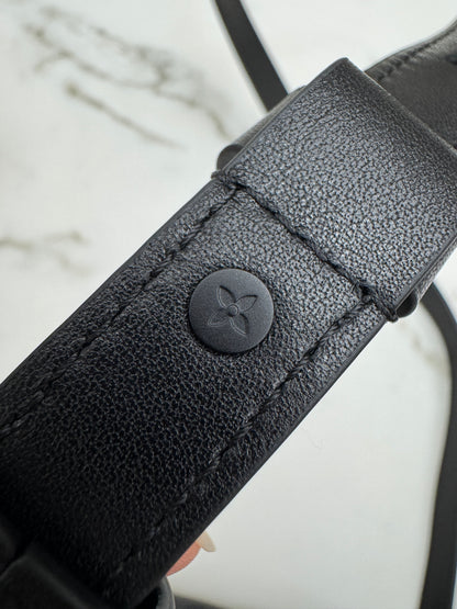 LV Steamer Wearable Wallet - Monogram Taurillon Leather