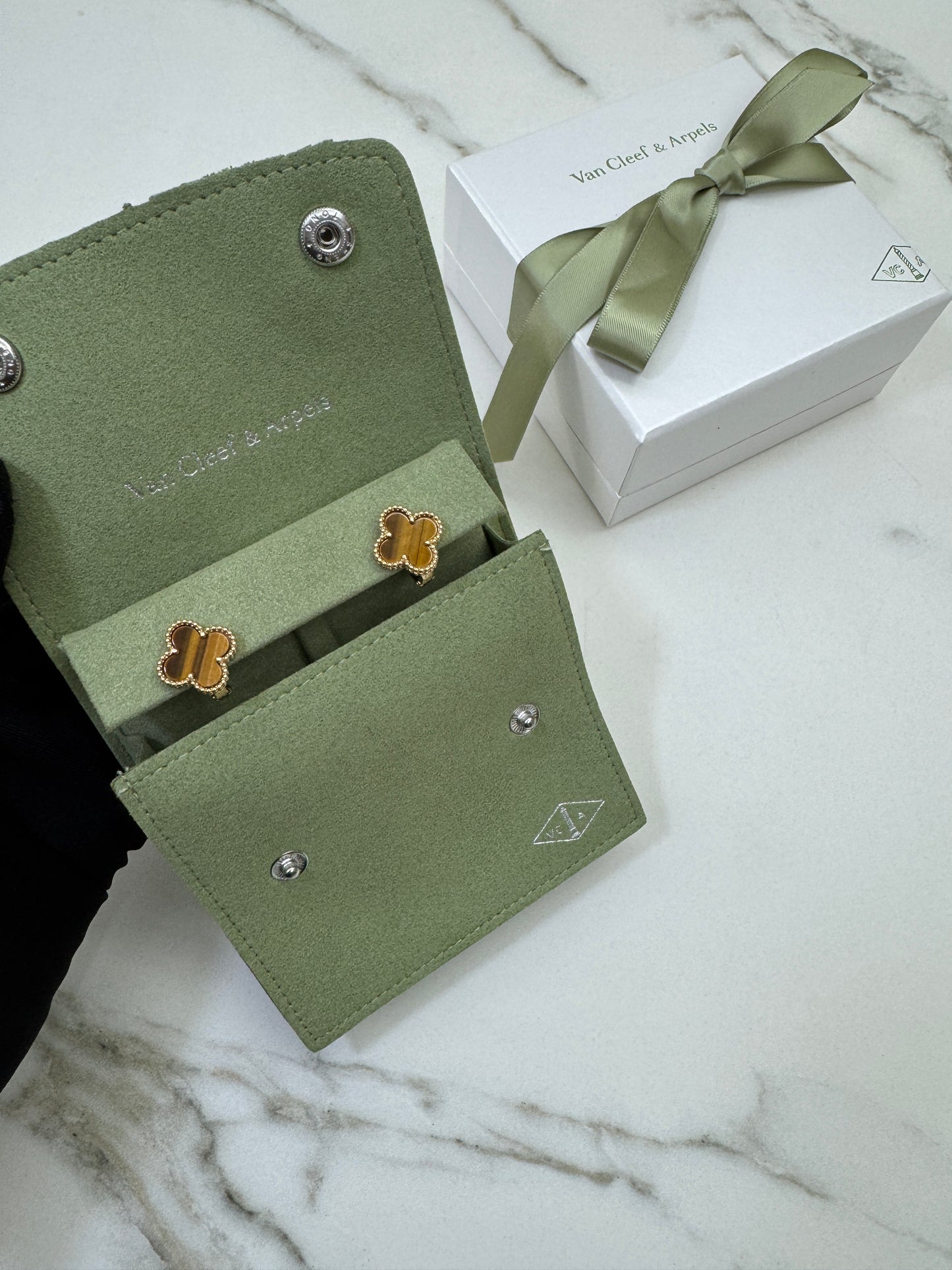 VCA Vintage Alhambra Earrings 虎眼石 Tiger Eye