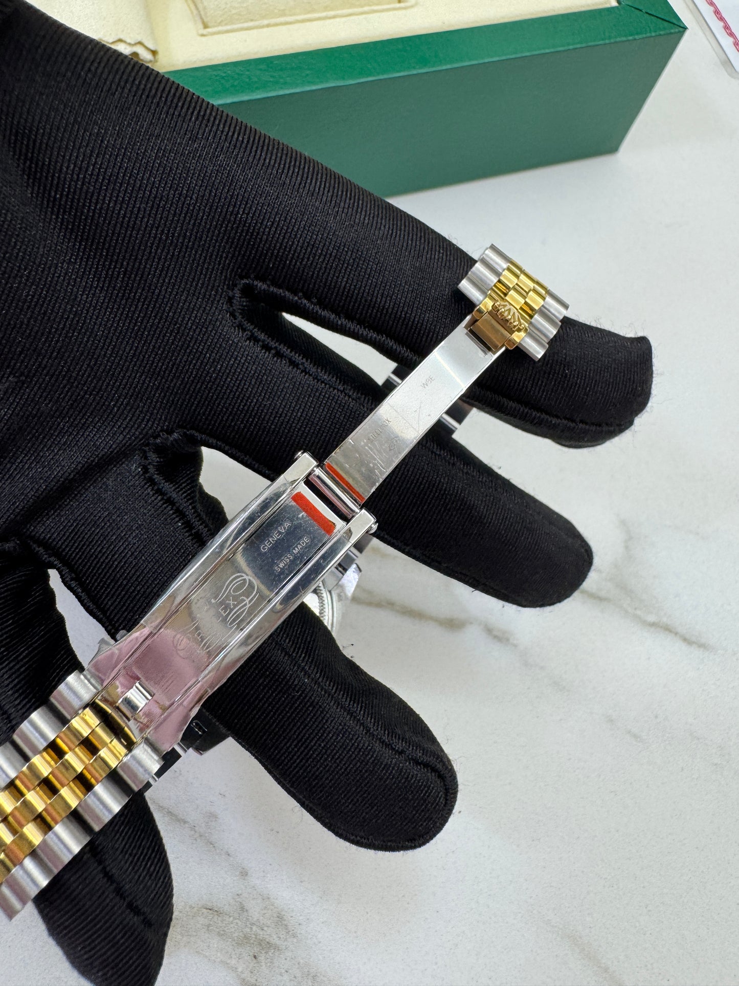 ROLEX Date Just 31mm 橄欖綠鑽圈鑽盤 真鑽版