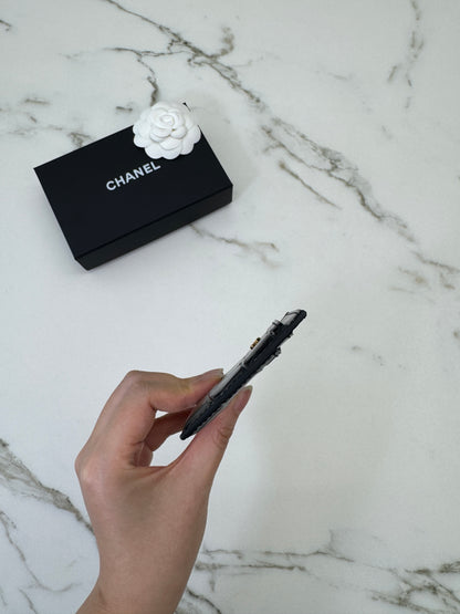 CHANEL 26A Crocodile Cardholder