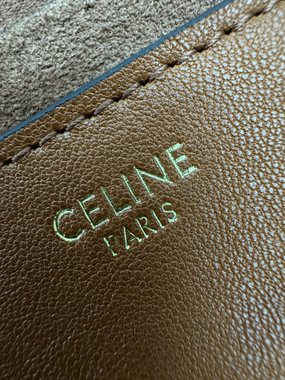 CELINE Soft Triomphe Half Moon 焦糖棕