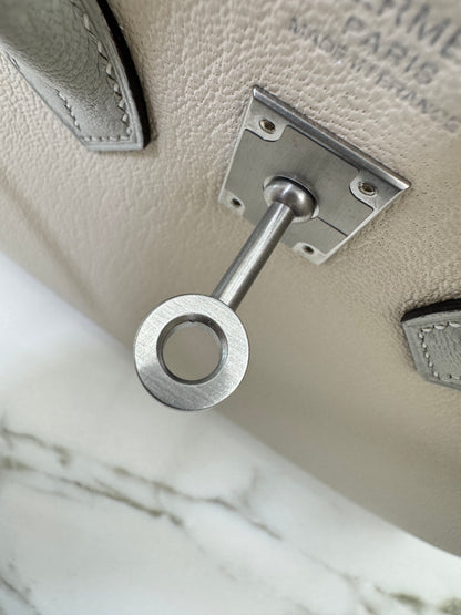 HERMES Birkin 25 SO 奶昔白拼珍珠灰 山羊皮 拉絲銀扣