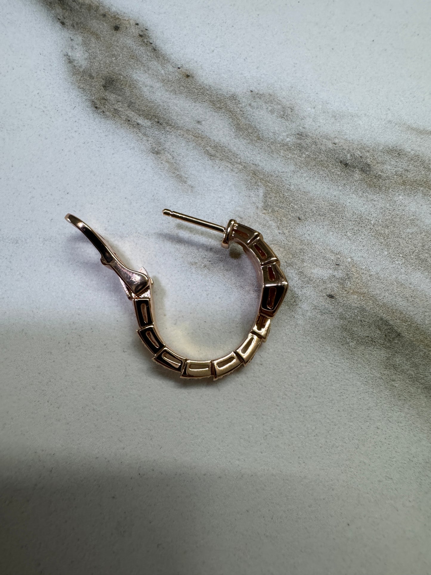 BVLGARI Serpenti 玫瑰金色滿鑽耳環