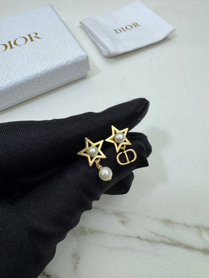 DIOR 星星珍珠耳環