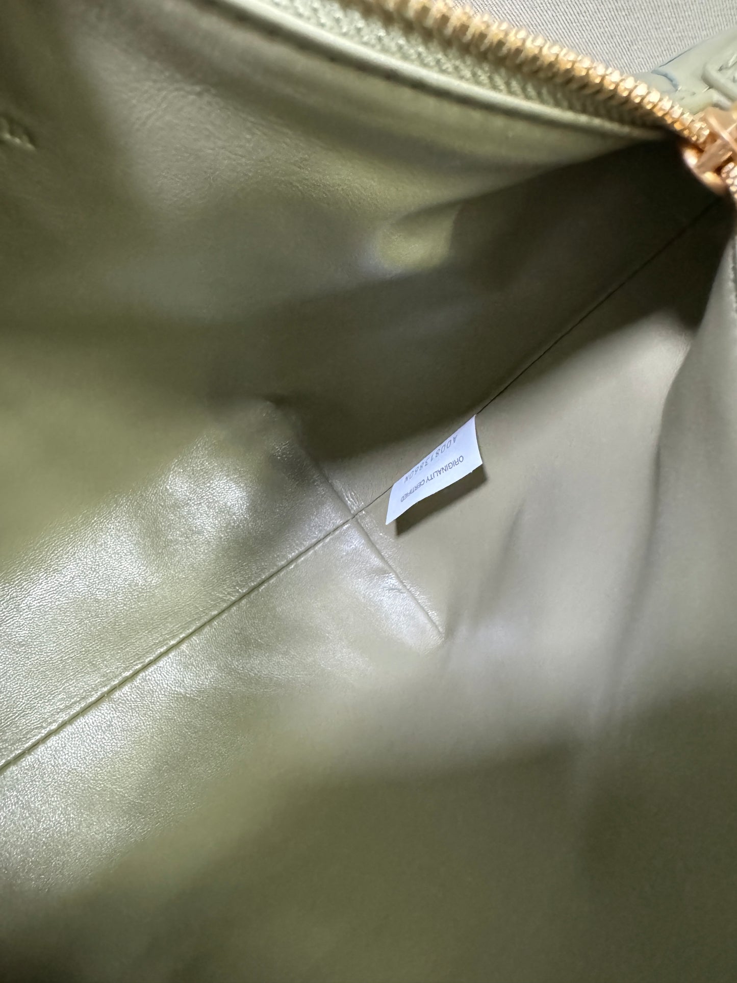 BV Wallace Travertine 洞石綠